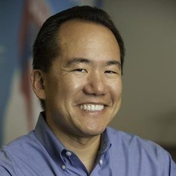 Marketers You Should Know: 16 Brilliant Thinkers to Follow on LinkedIn