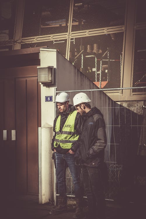 Tips to Choose the Right Safety Coordinator Course