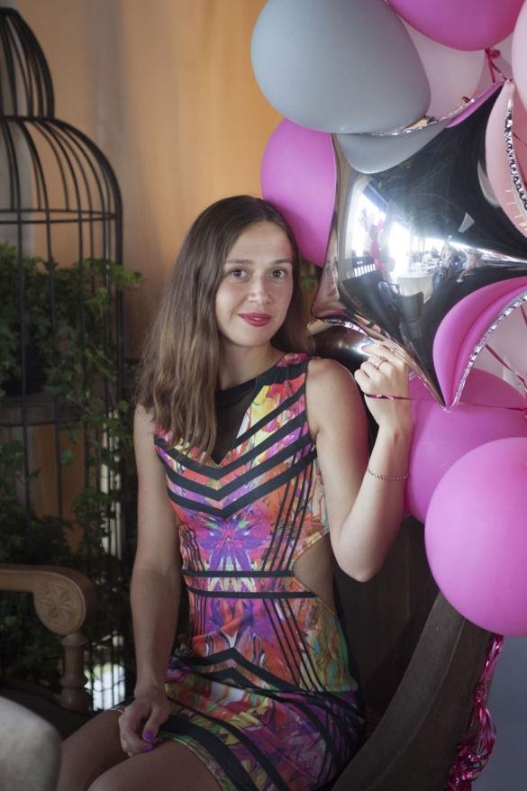 15 Songs to Add to Your Bachelorette Party Playlist
