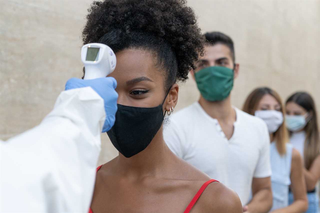 How Does Coronavirus Spread?