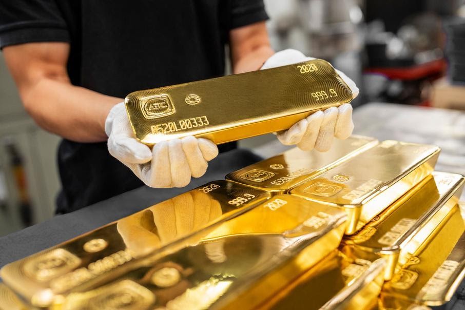 How to Invest in Precious Metal