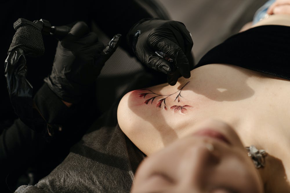 What are the Benefits and Risks of Getting a Tattoo?