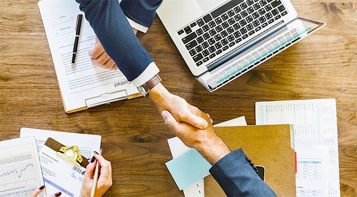 How to Know who to Trust with Online Investments 