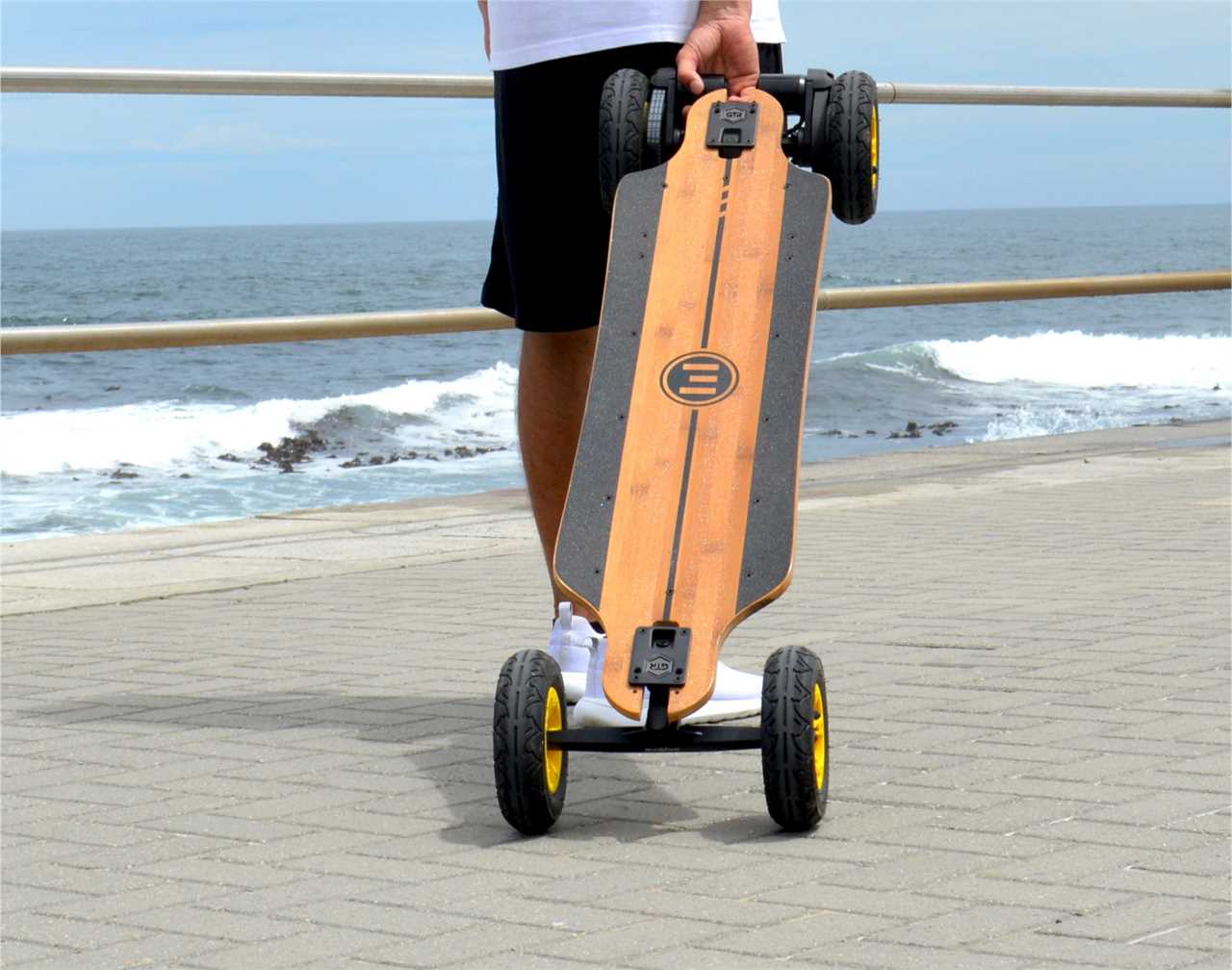 4 Reasons to Buy Electric Skateboards in 2022 and Beyond