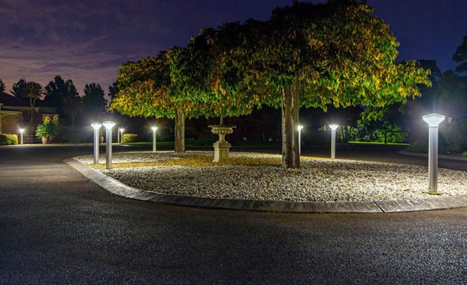 Solar Bollards for Commercial Spaces. A Quick Guide