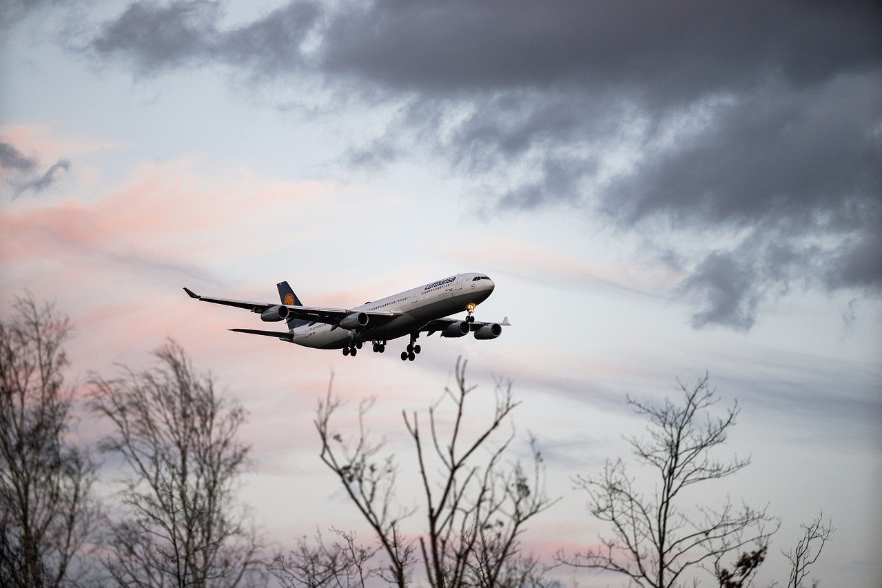 Key improvements needed to improve the environmental footprint of the aviation industry