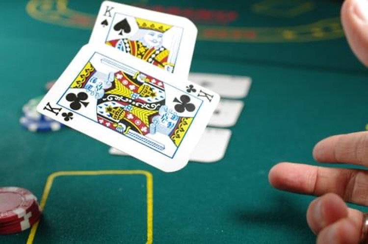 Online gambling market: what players will choose in 2022?