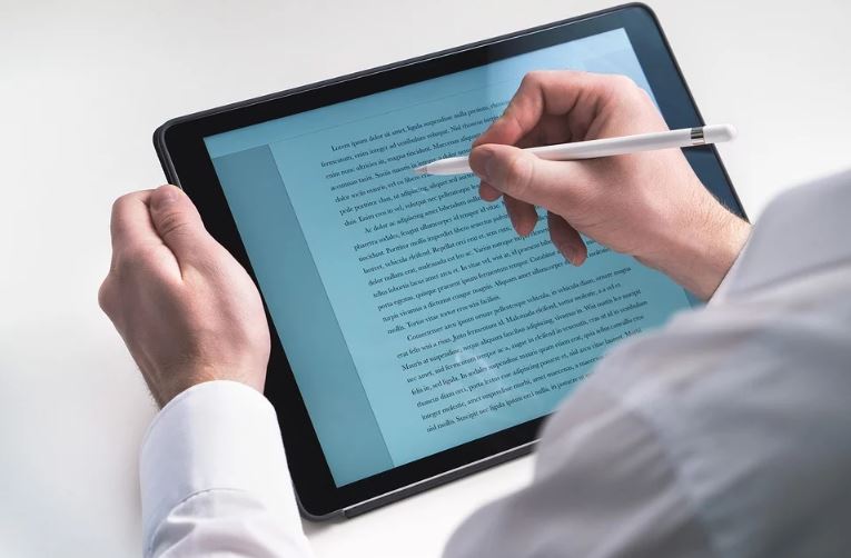 How Can You Find the Best Freelance Proofreader for Your Job?