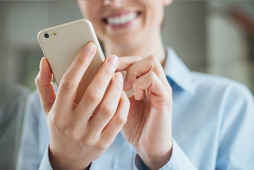Using a phone to plan for employee appreciation gifts