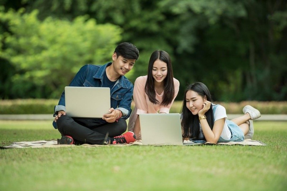 Benefits of Student-Friendly Technology and How to Study Smarter not Harder