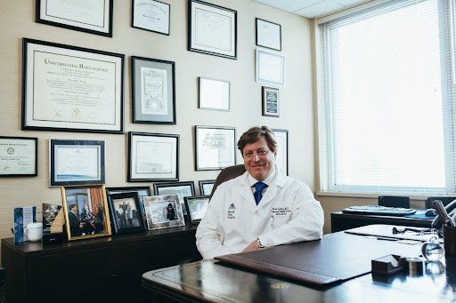 Popular Procedures Designed To Make You Look Younger