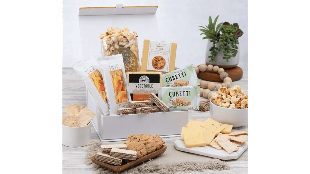 CLASSIC SNACK GIFT BOX