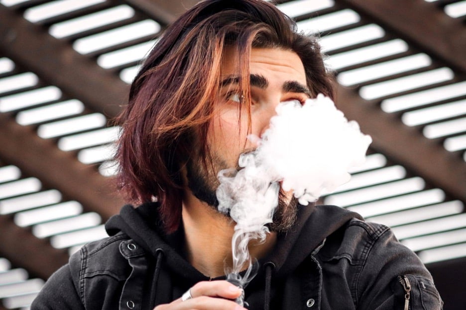 Best Blends to Try in Your Dry Herb Vaporizer