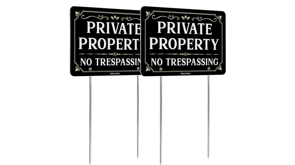 Faittoo Private Property No Trespassing Sign with Metal Stakes