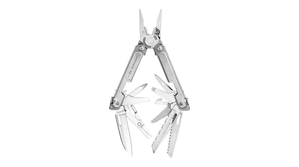 LEATHERMAN, FREE P4 Multitool with Magnetic Locking