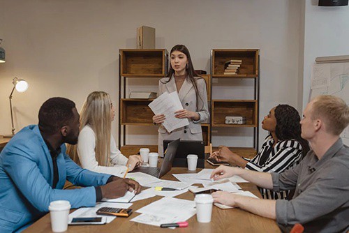 meeting about restaurant culture