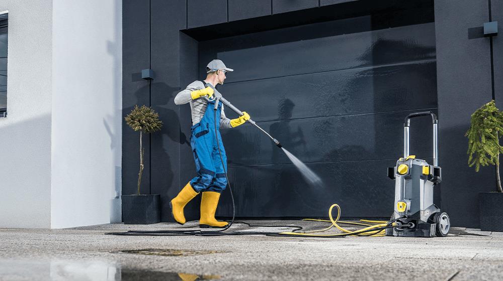 pressure washing equipment