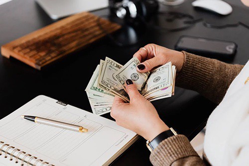 employees counting incentive pay