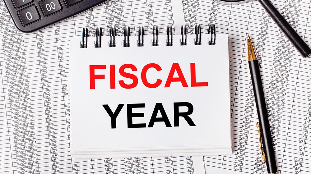 Fiscal year vs calendar year what s best for your business 