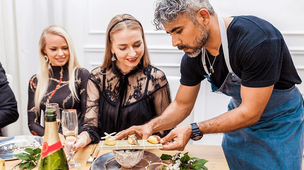 Airbnb experiences host