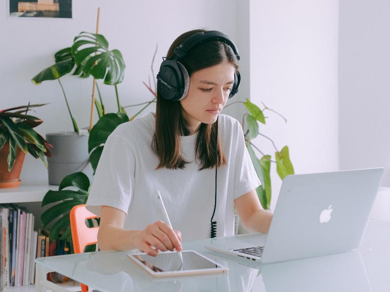 how to sell online courses