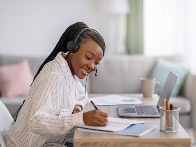 how to sell online courses