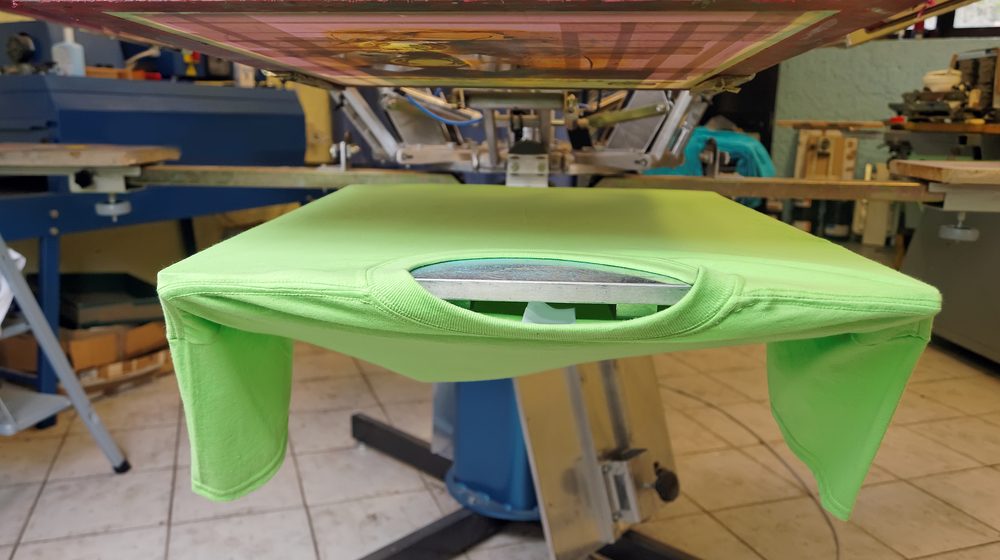 How to Start a T-Shirt Business