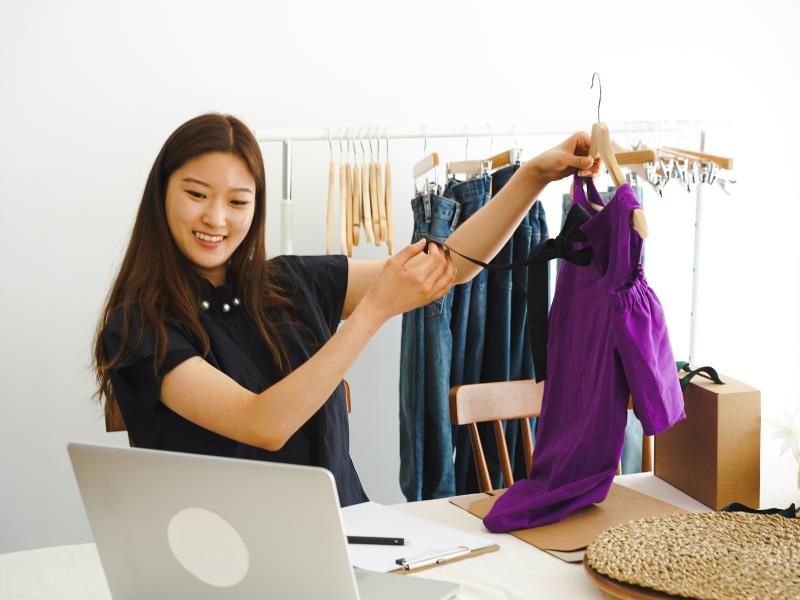 how to start a clothing business