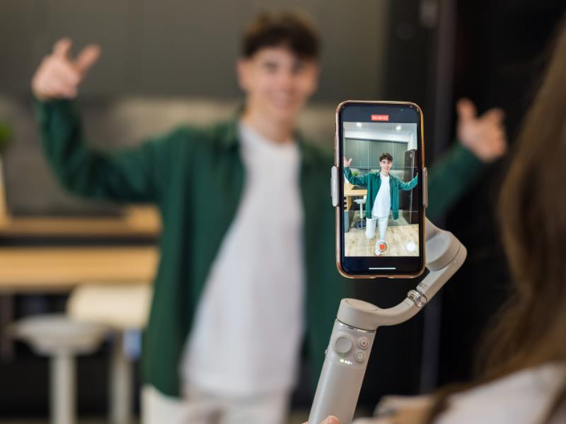 how to find youtube influencers
