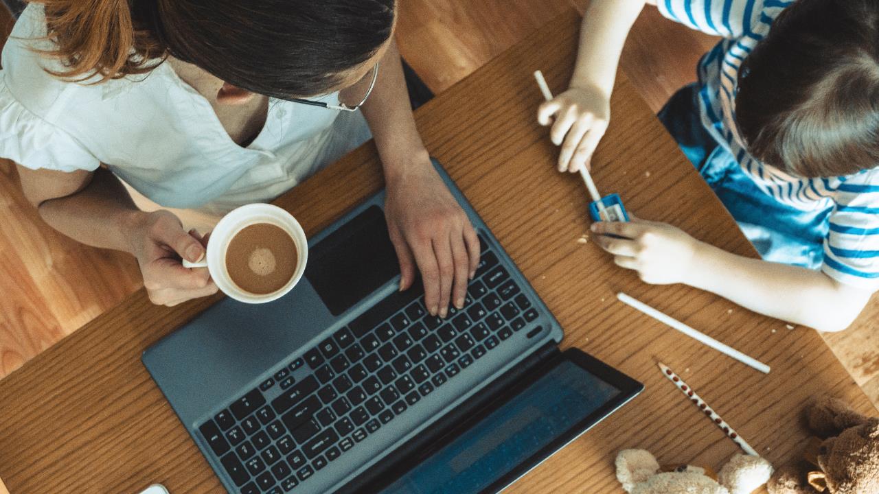 What is a Mompreneur?