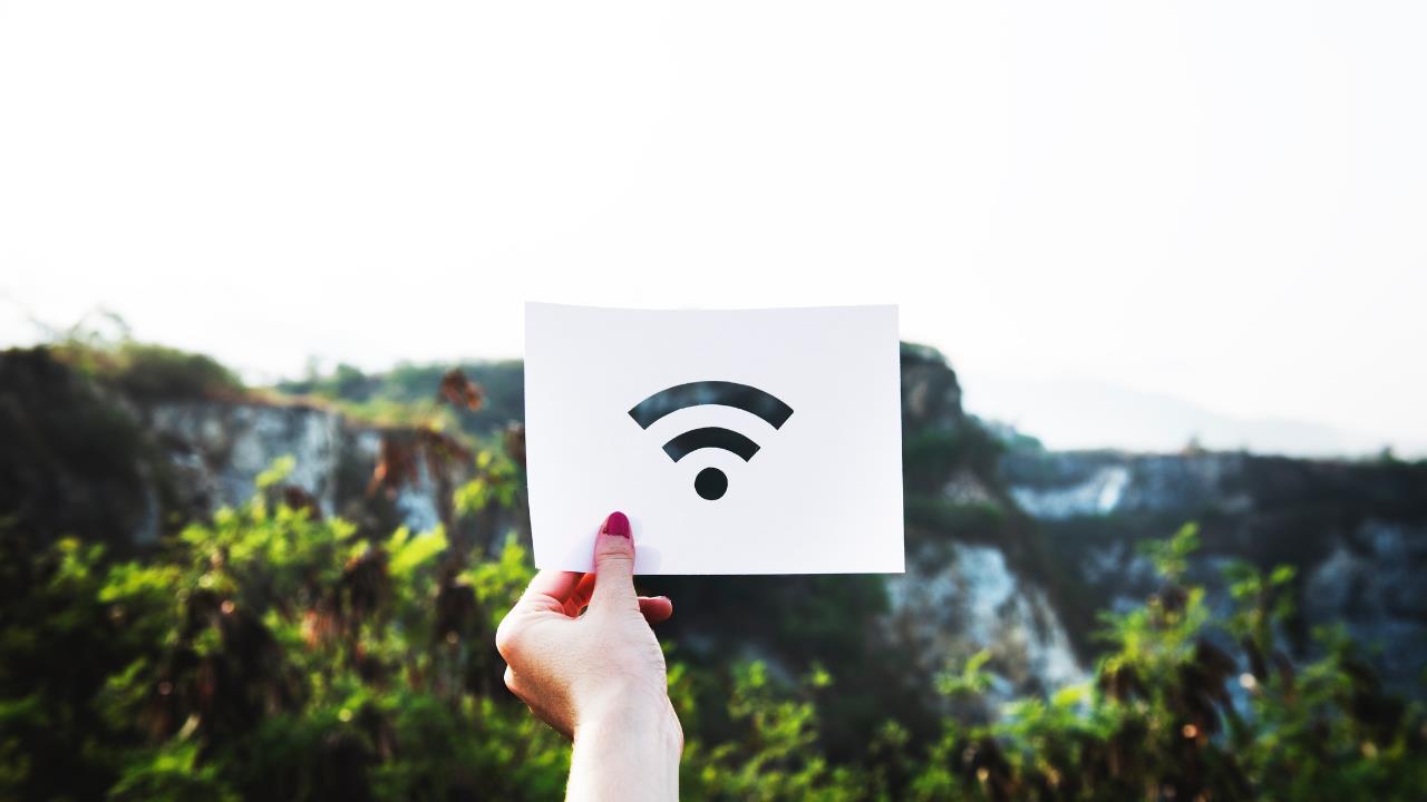 What is Guest WiFi and What Are the Pros and Cons for Your Business?