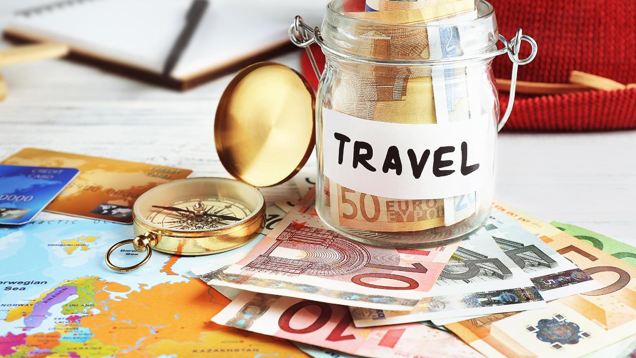 Save Money While Traveling for Business