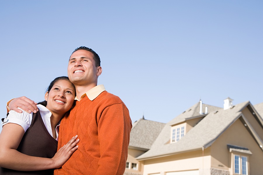 Home Sweet Home: 9 Things DINK Couples Should Consider About Buying or Renting a Home in Today’s Market