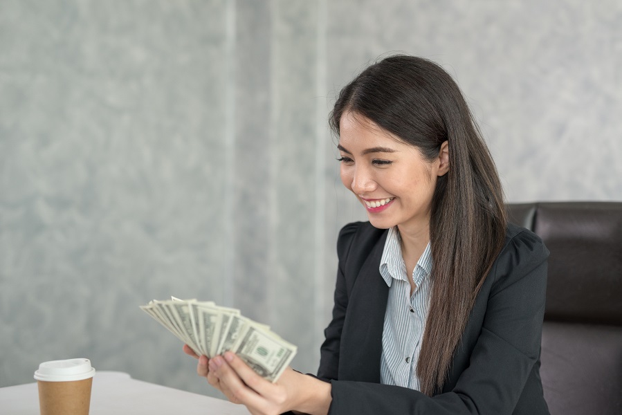 Side Hustle Success: 10 Tips For Exploring Additional Income Opportunities